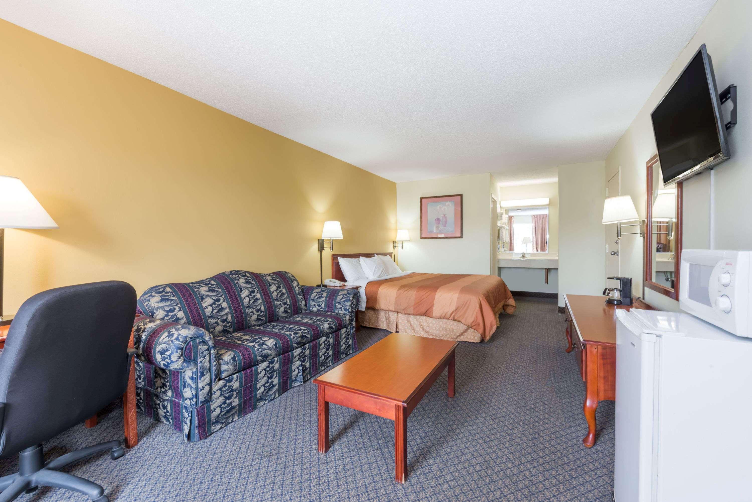 Days Inn By Wyndham Fort Payne Exteriér fotografie
