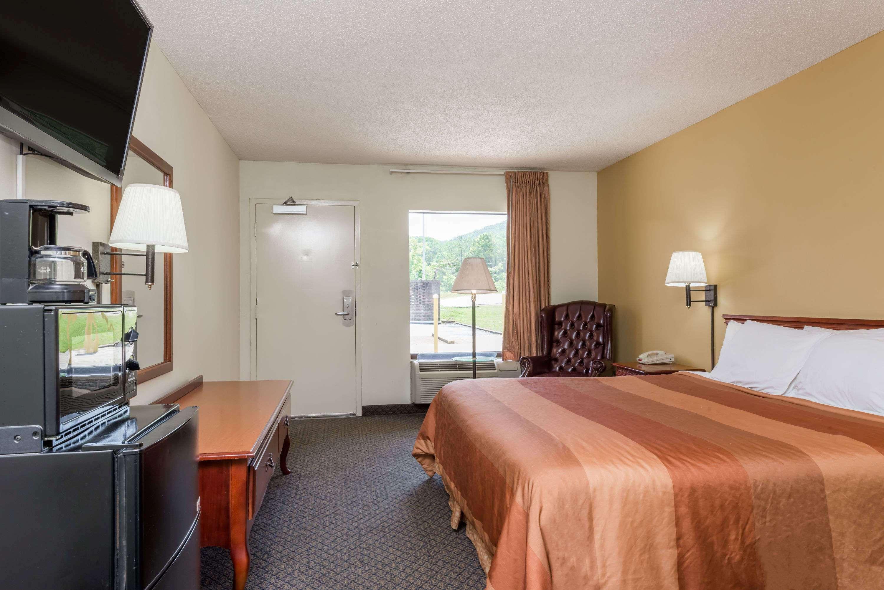 Days Inn By Wyndham Fort Payne Exteriér fotografie